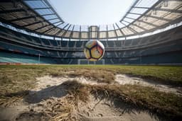 Pourquoi le ballon rebondit-il si mal sur les pelouses du Mondial 2026 ?